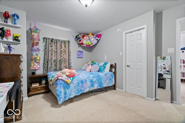 12607 Courage Crossing, Fishers, IN 46037