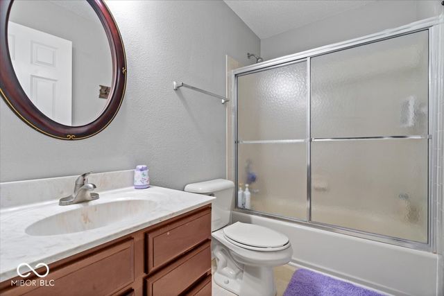 12607 Courage Crossing, Fishers, IN 46037