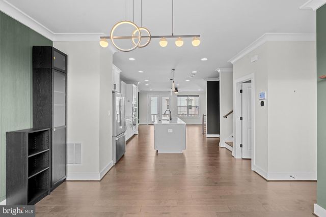 5284 RIDGEVIEW RETREAT DR, Chantilly, VA 20151