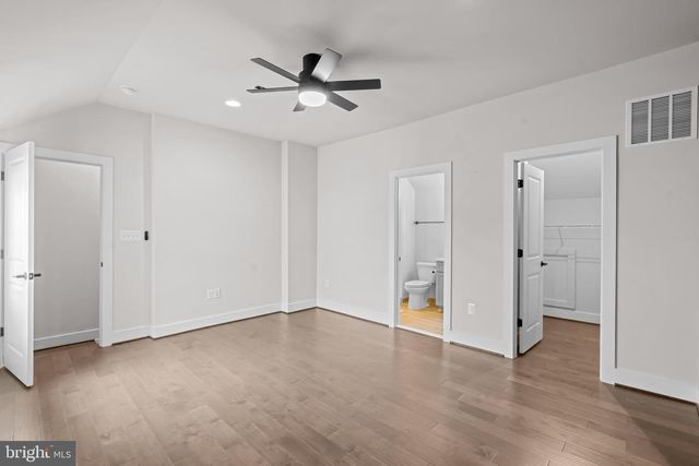 5284 RIDGEVIEW RETREAT DR, Chantilly, VA 20151