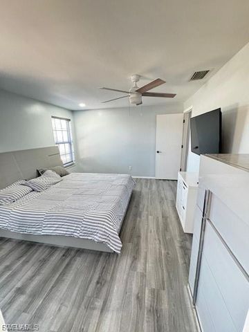 1206 SE 23rd PL, Cape Coral, FL 33990