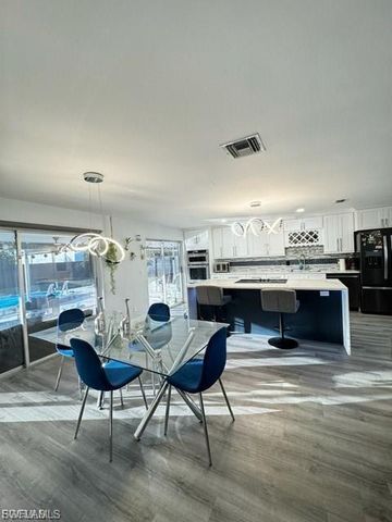 1206 SE 23rd PL, Cape Coral, FL 33990