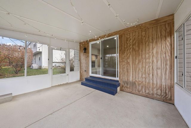 705 Timberlake Drive, Westerville, OH 43081