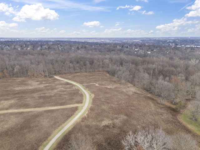 705 Timberlake Drive, Westerville, OH 43081