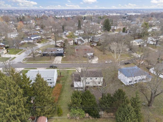 705 Timberlake Drive, Westerville, OH 43081