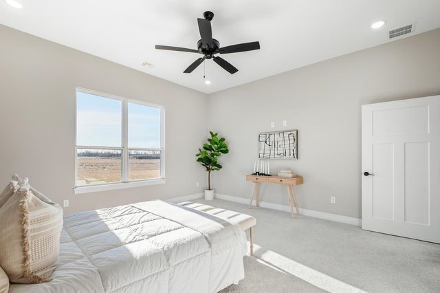 8485 E Deer Run, Bel Aire, KS 67226