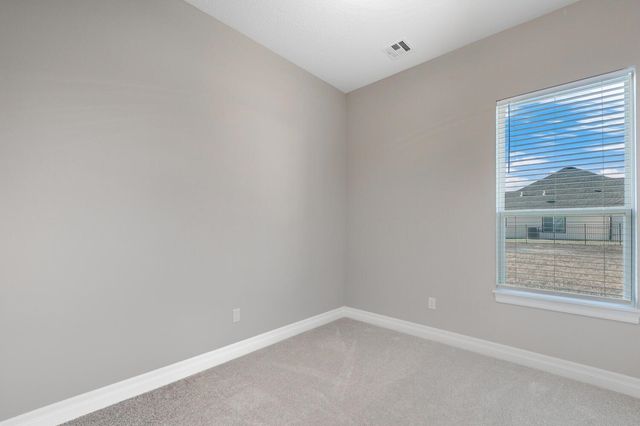 8485 E Deer Run, Bel Aire, KS 67226