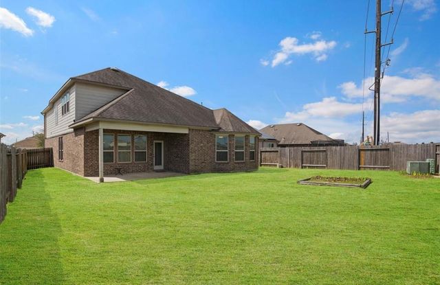 30125 Prairie Creek Court, Brookshire, TX 77423