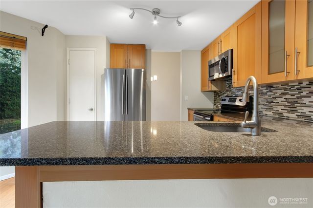 26407 118th Place SE, Kent, WA 98030