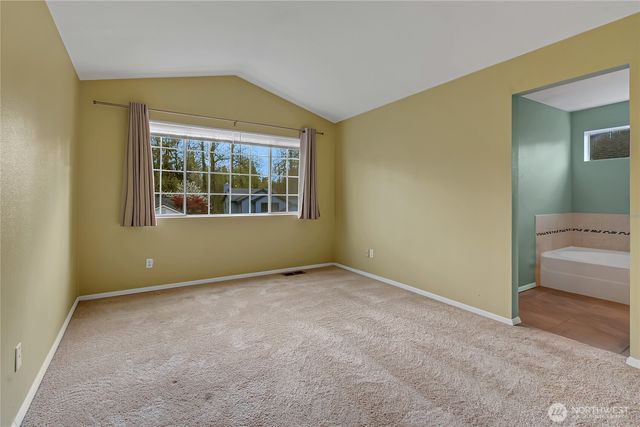 26407 118th Place SE, Kent, WA 98030