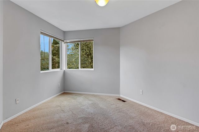 26407 118th Place SE, Kent, WA 98030