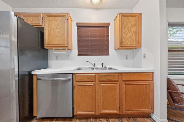 2446 Kenbridge Drive, Houston, TX 77067