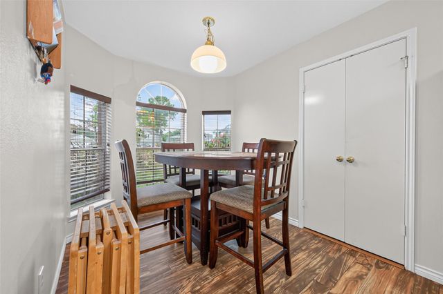 2446 Kenbridge Drive, Houston, TX 77067
