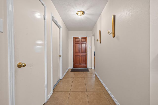 2446 Kenbridge Drive, Houston, TX 77067