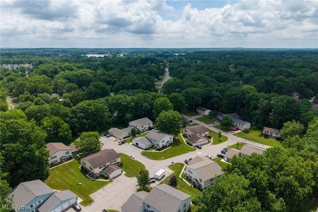 3437 Beaver Trail D, Aurora, OH 44202