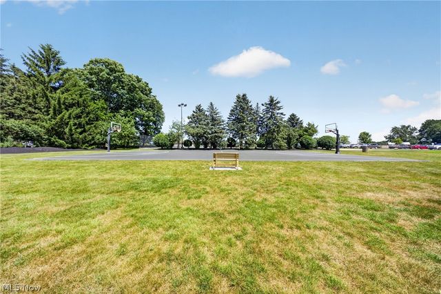3437 Beaver Trail D, Aurora, OH 44202