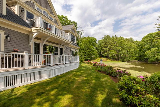 25 Nute Road, Dover, NH 03820