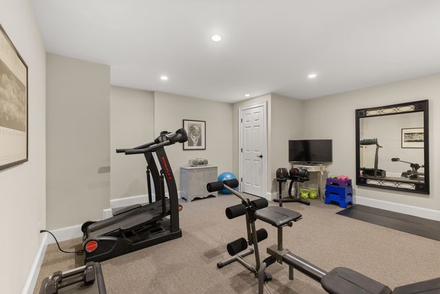 25 Nute Road, Dover, NH 03820