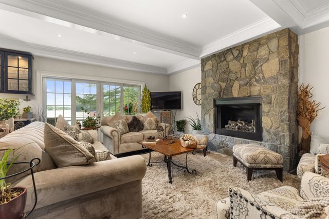 25 Nute Road, Dover, NH 03820