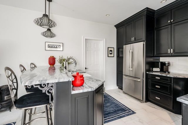 25 Nute Road, Dover, NH 03820