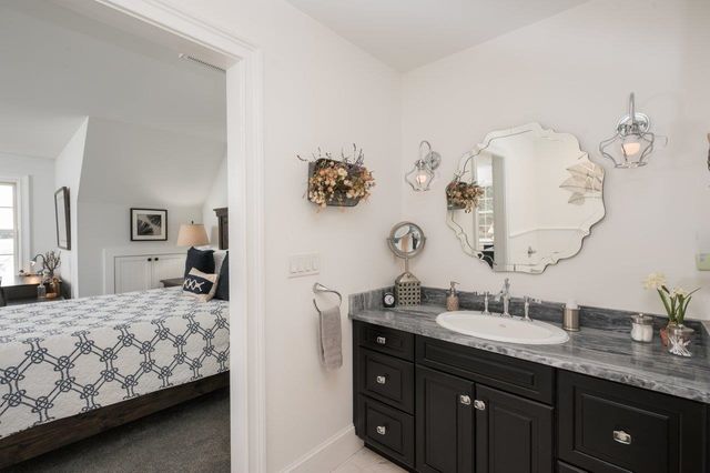 25 Nute Road, Dover, NH 03820