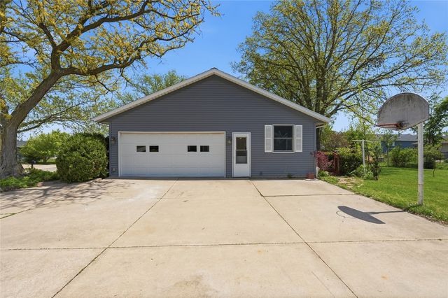 3051 28th Avenue, Marion, IA 52302
