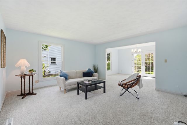 3051 28th Avenue, Marion, IA 52302