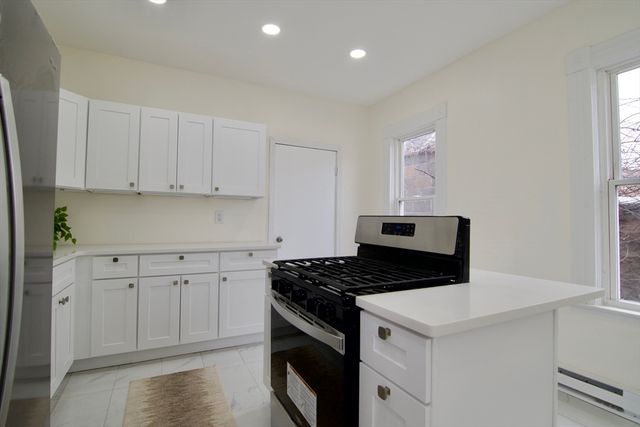 74 Kenwood Park, Springfield, MA 01108