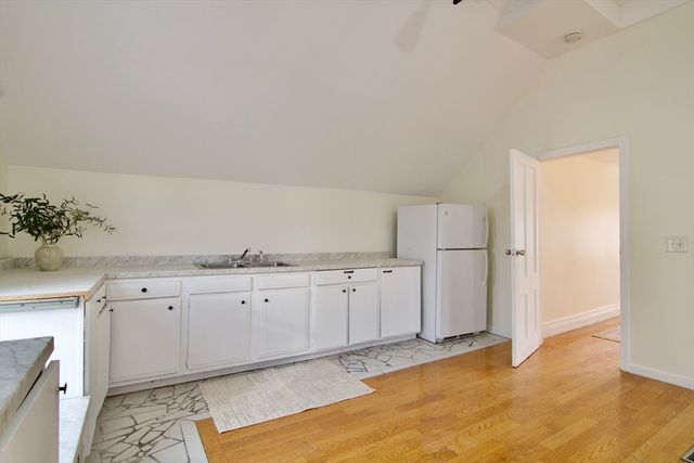 74 Kenwood Park, Springfield, MA 01108
