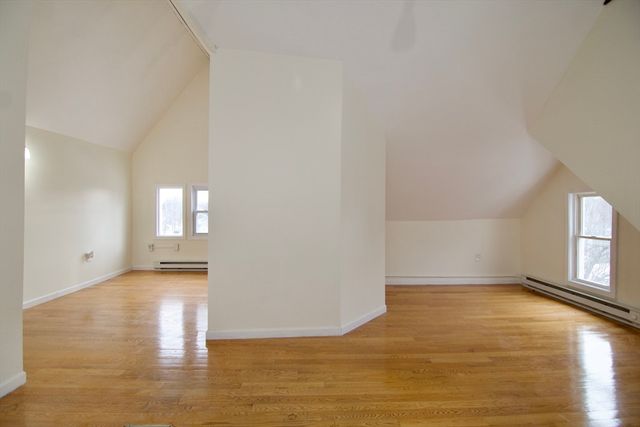 74 Kenwood Park, Springfield, MA 01108