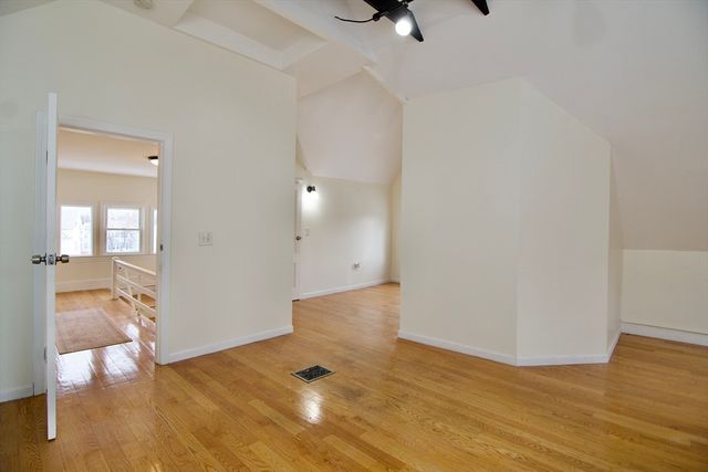 74 Kenwood Park, Springfield, MA 01108