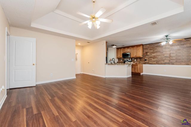 102 Stone Mill Drive, Warner Robins, GA 31088