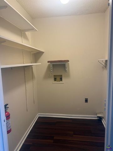 102 Stone Mill Drive, Warner Robins, GA 31088