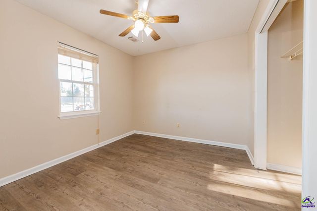 102 Stone Mill Drive, Warner Robins, GA 31088