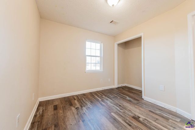 102 Stone Mill Drive, Warner Robins, GA 31088