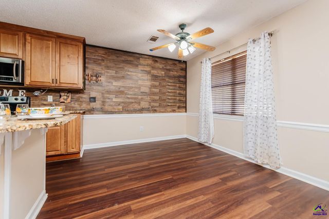 102 Stone Mill Drive, Warner Robins, GA 31088