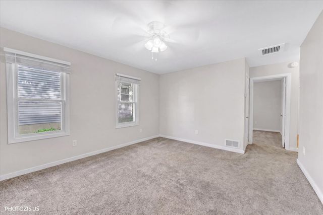 126 W 3rd Avenue, New Lenox, IL 60451