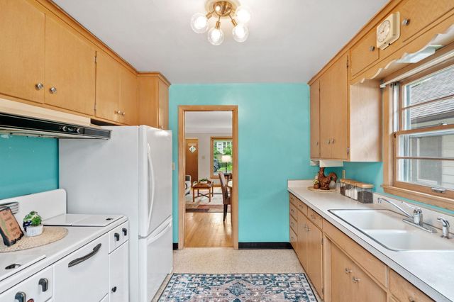 1224 Edmund Avenue, Saint Paul, MN 55104