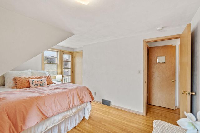 1224 Edmund Avenue, Saint Paul, MN 55104