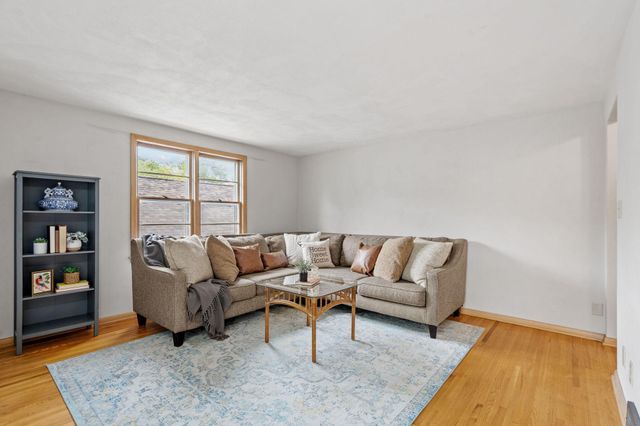 1224 Edmund Avenue, Saint Paul, MN 55104