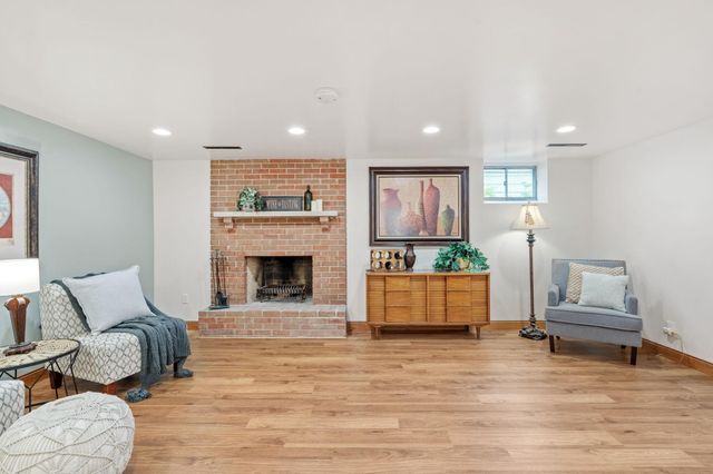 1224 Edmund Avenue, Saint Paul, MN 55104