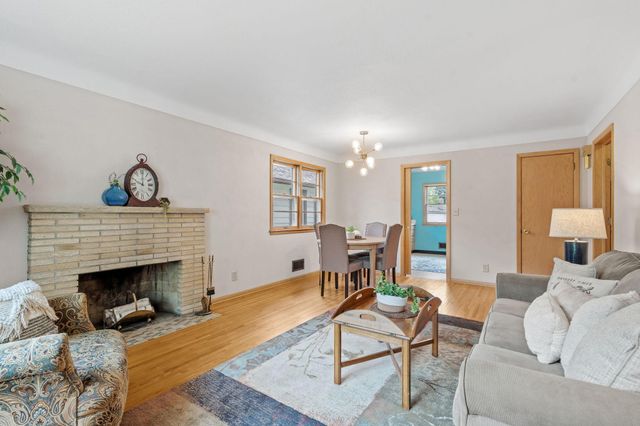 1224 Edmund Avenue, Saint Paul, MN 55104