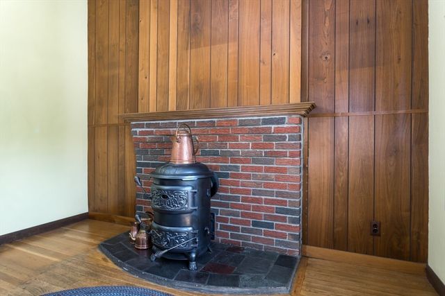 4 Southgate Rd, Franklin, MA 02038