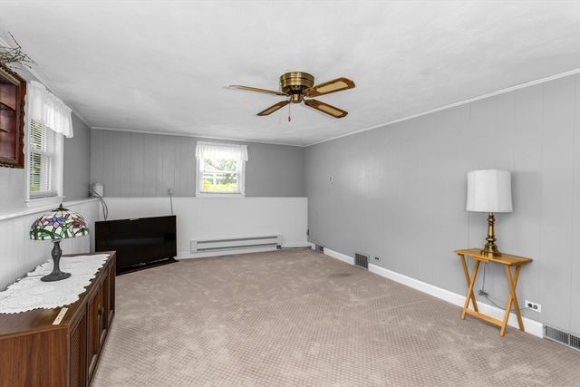 4 Southgate Rd, Franklin, MA 02038
