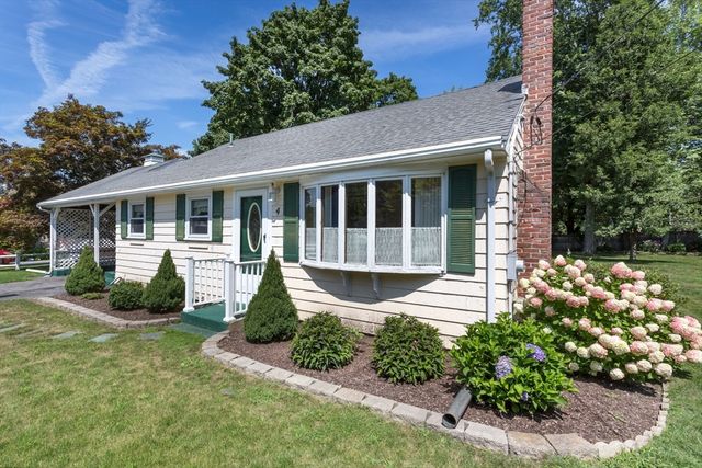 4 Southgate Rd, Franklin, MA 02038