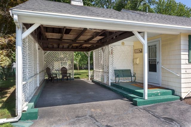 4 Southgate Rd, Franklin, MA 02038