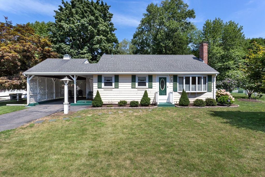 4 Southgate Rd, Franklin, MA 02038
