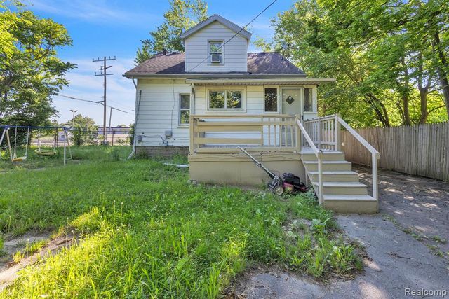 4877 Maynard Street, Detroit, MI 48215