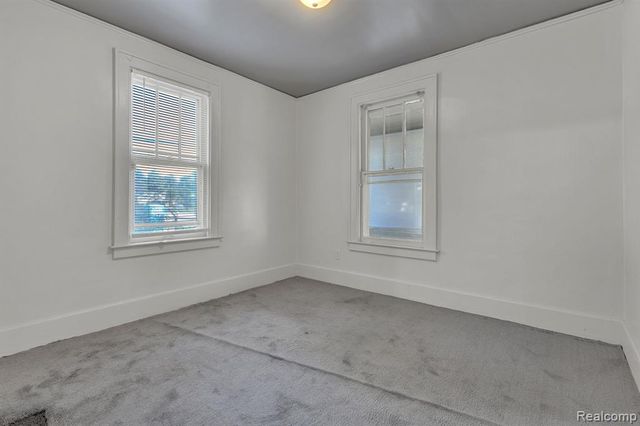 4877 Maynard Street, Detroit, MI 48215
