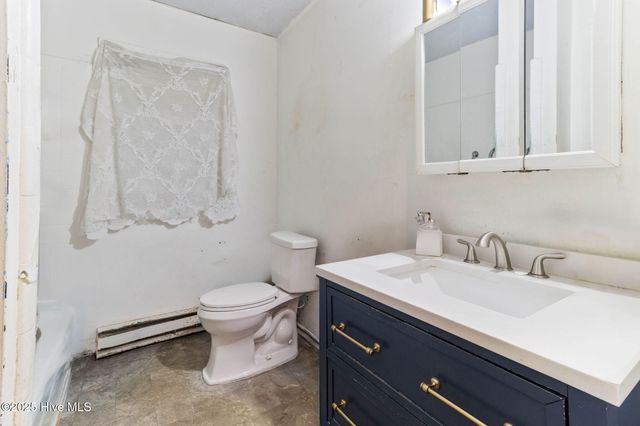 2414 Glenda Street, Winterville, NC 28590